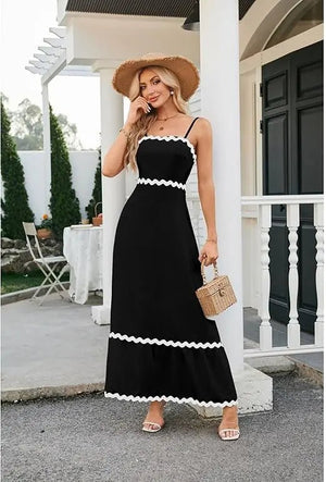 Siyah askılı maxi elbise beyaz şerit detaylı modern görünüm