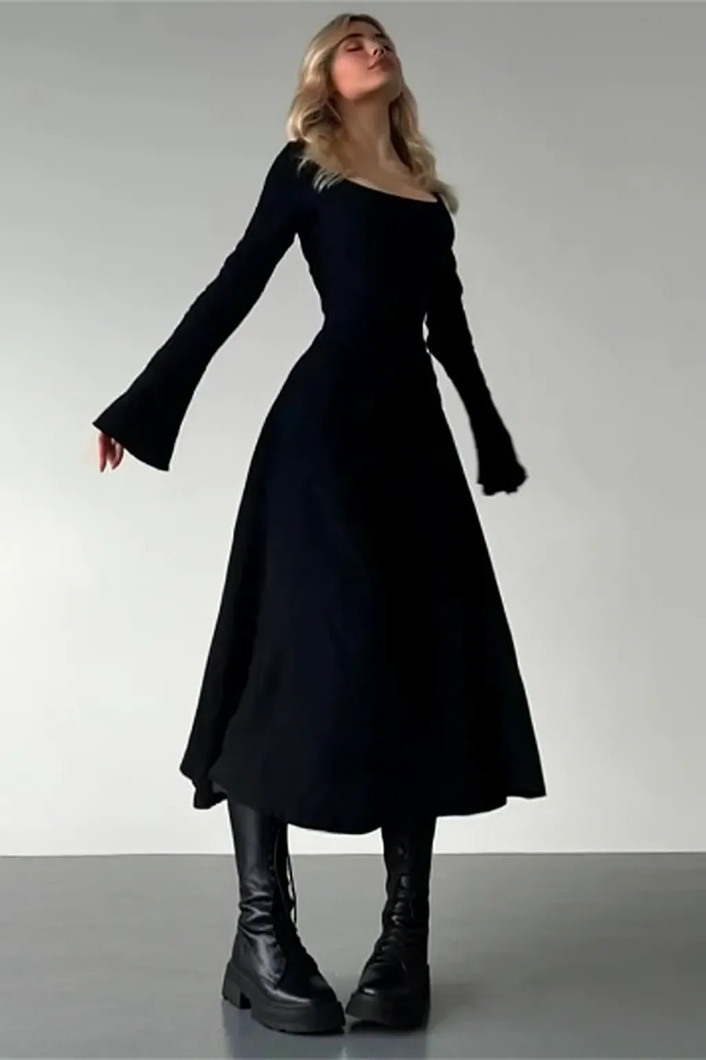 KARE YAKA İSPANYOL KOL UZUN ELBİSE SİYAH - CRESSİVA