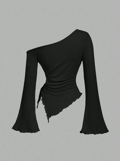 PİS DİKİM ASİMETRİK BLUZ SİYAH - CRESSİVA